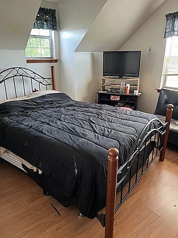 2nd image of 5661 Clements Dr