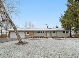 2S203 Green Rd, Elburn, IL 60119