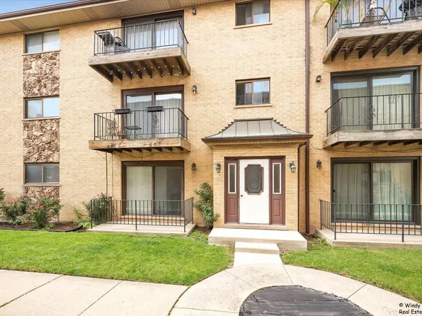8510 W Catherine Ave Unit 2S, Chicago, IL 60656