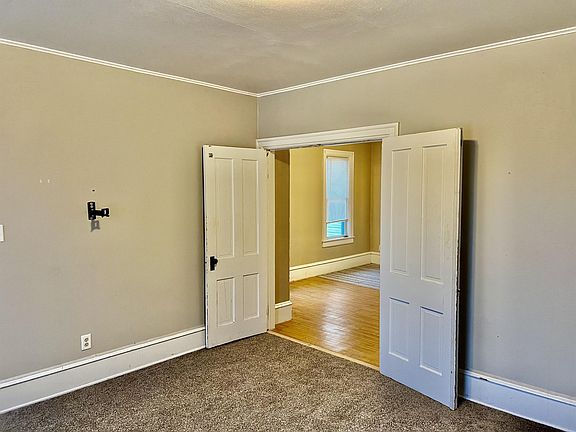 3rd image of 1501 Erie Ave #1501A