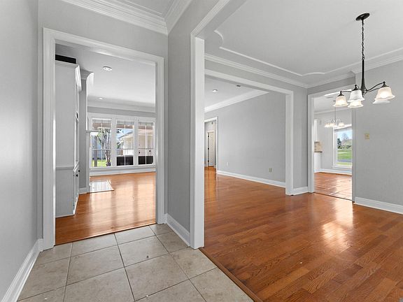 4th image of 13514 Mary Edith Pl