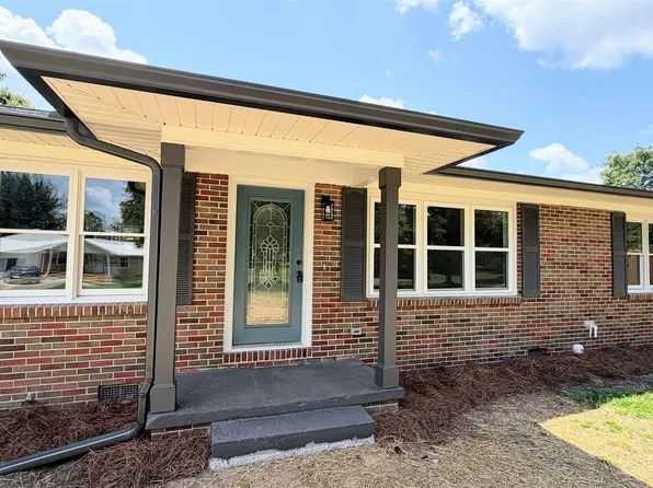1395 Doublehead Rd, Roanoke, AL 36274