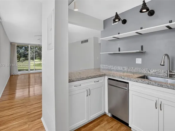 9410 Tangerine Pl APT 204, Fort Lauderdale, FL 33324