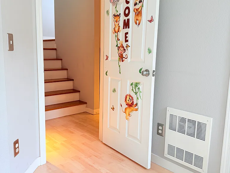 11227 Greenwood Ave N #B — Photo 4