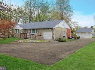 607 N Wales Rd, North Wales, PA 19454