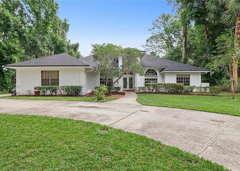 1st image of 381 CREEKSTONE COURT