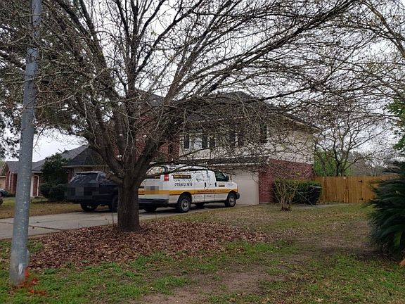 2nd image of 4206 Hermitage Hollow Ln