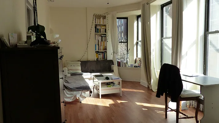 Rented by Immac Realty | media 35