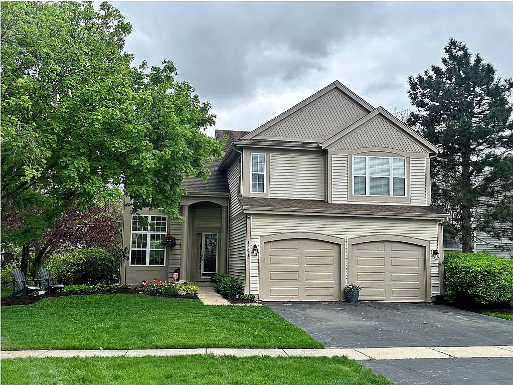 1391 Newcastle Ln photo 1