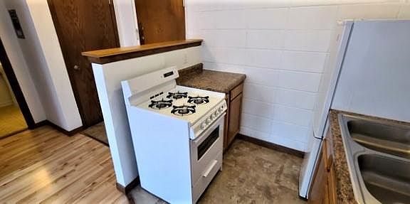 3rd image of 2427 Blaisdell Ave APT 30