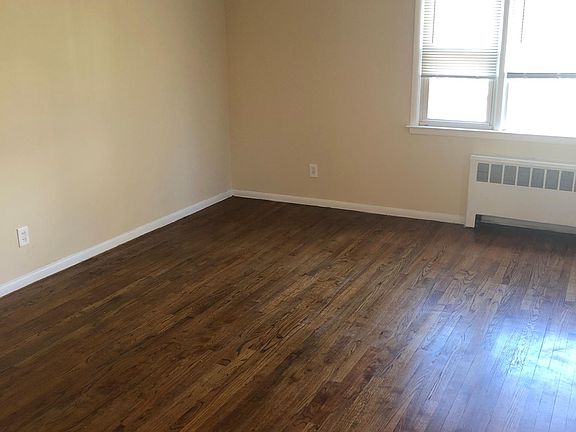 4th image of 43 Paula Ave #2