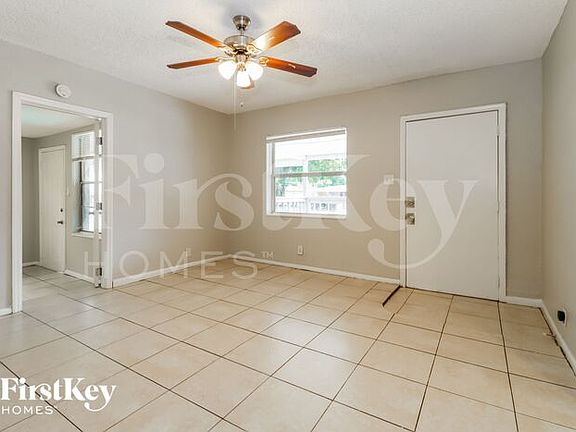 3rd image of 3408 E 33rd Ave