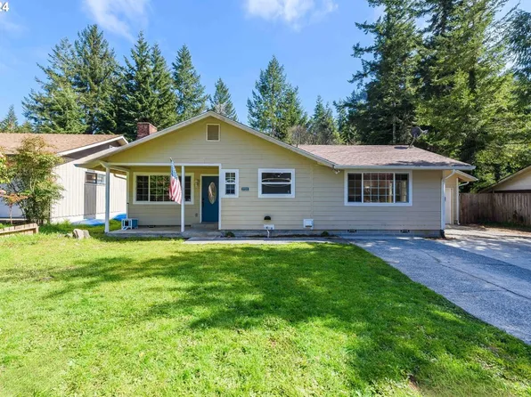 3725 Spruce St, North Bend, OR 97459