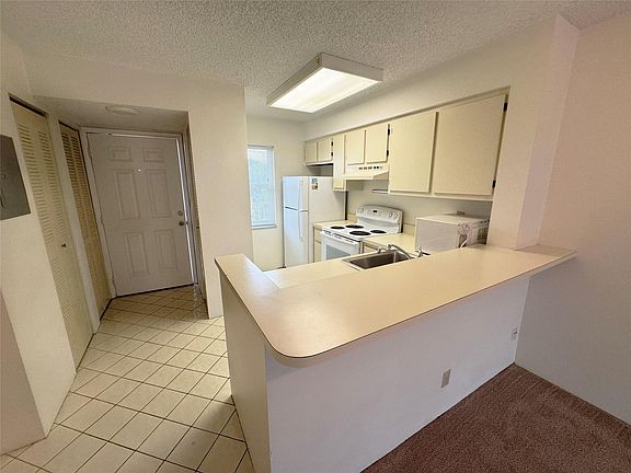 3rd image of 2216 N Cypress Bend Drive #408