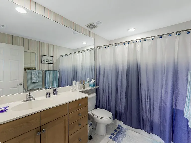 Bathroom #2