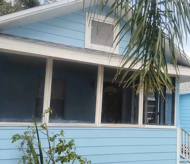 722 Palmway St — Photo 23