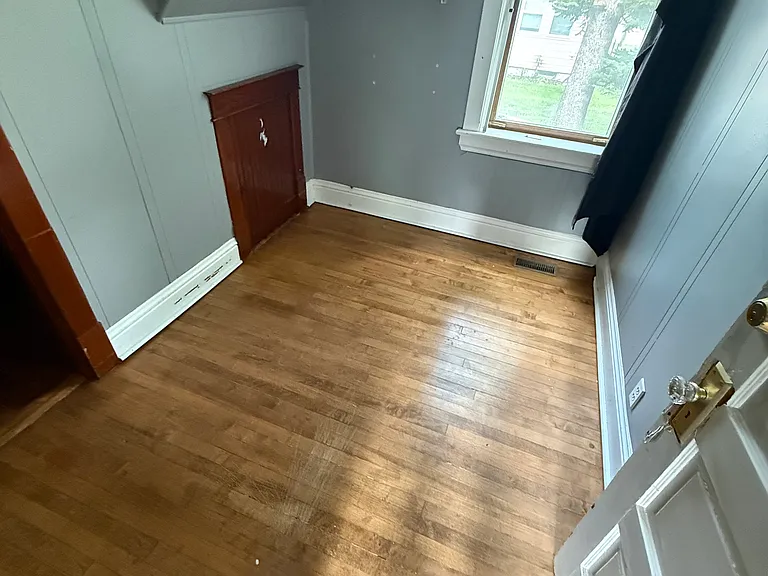 Bedroom #2