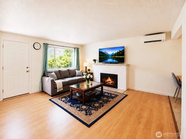10246 RENTON AVE S, Seattle, WA 98178
