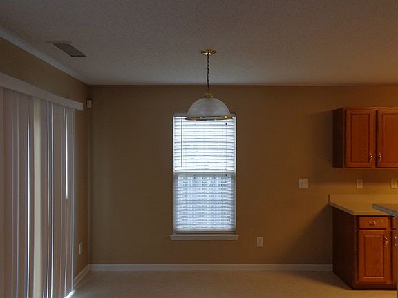 4th image of 8545 Appledale Dr