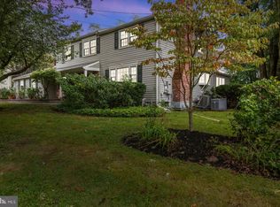 1643 Pembrook Rd, Maple Glen, PA 19002