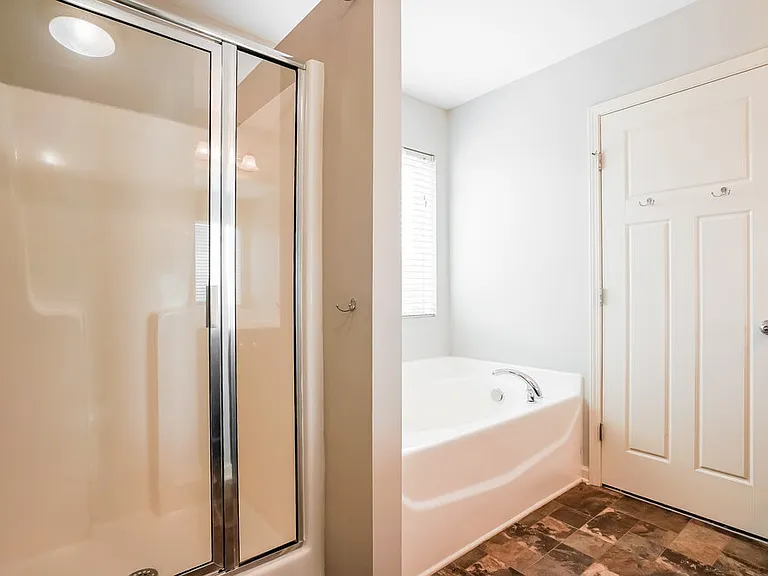 117 Callahan Trl — Photo 13