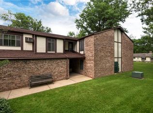 29315 Detroit Rd APT 2, Westlake, OH 44145