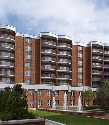 3rd image of 411 S Old Woodward Ave Unit 531