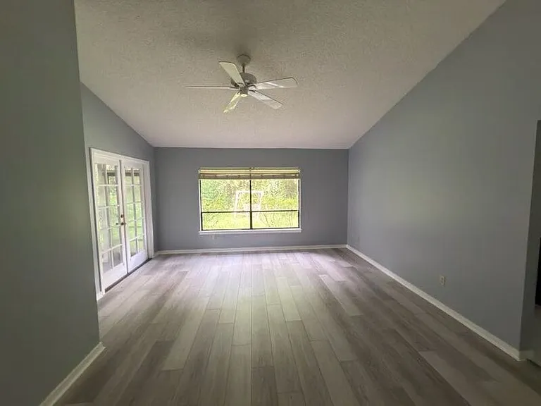 2620 Bent Hickory Cir — Photo 11