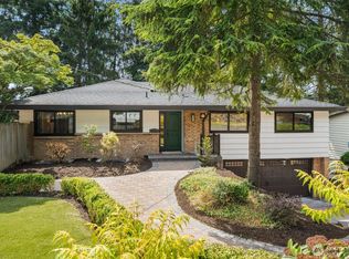 21239 15th Ave S, Seattle, WA 98198