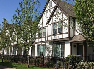 Renaissance Court, Wilsonville, OR 97070