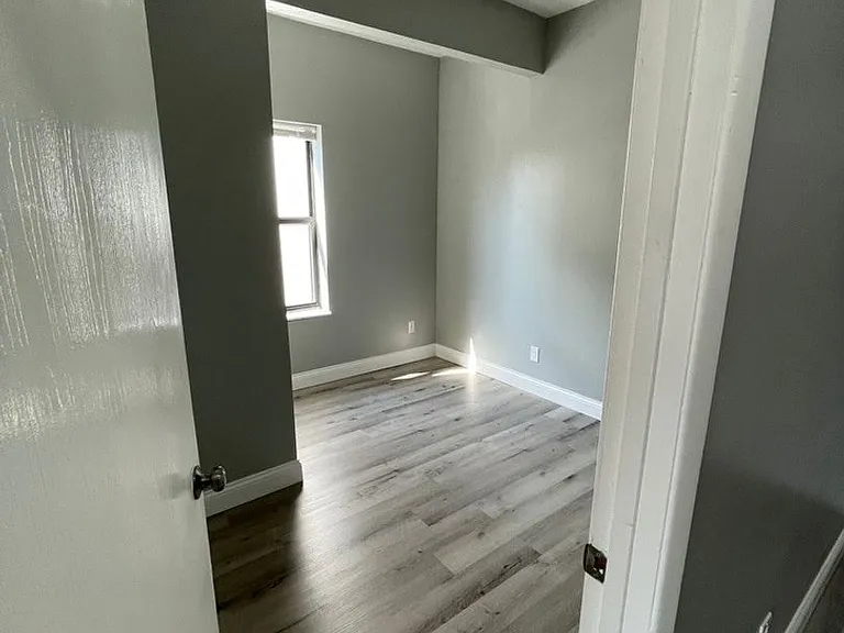629 Clara Ave #28 — Photo 13