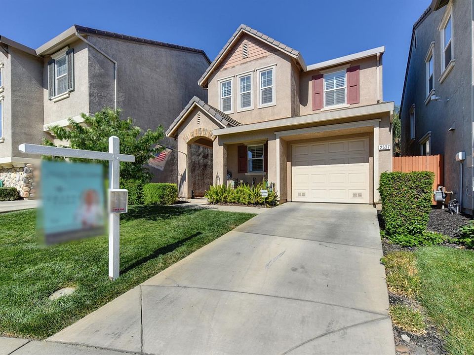 1st image of 2527 Huckleberry Cir