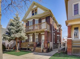 2438 S 7th St, Milwaukee, WI 53215