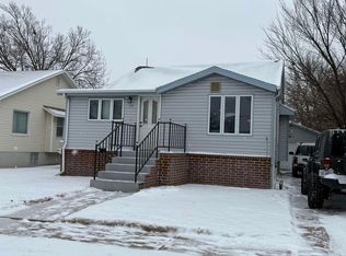 19 S Elm St, North Platte, NE 69101