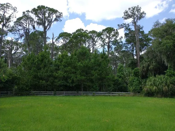 1616 Bass Ave, Seville, FL 32190