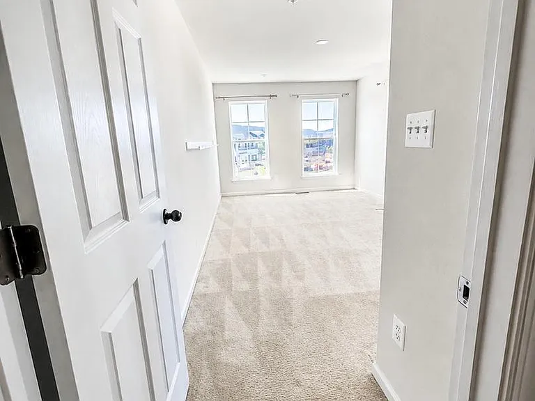 5845 Bella Marie Way — Photo 27