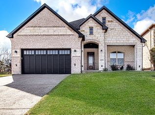 2820 Fountain View Blvd, Cedar Hill, TX 75104