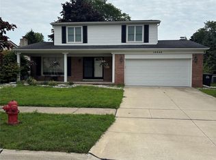 10343 Gulley St, Taylor, MI 48180