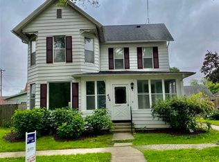 406 S Main St, Mount Carroll, IL 61053