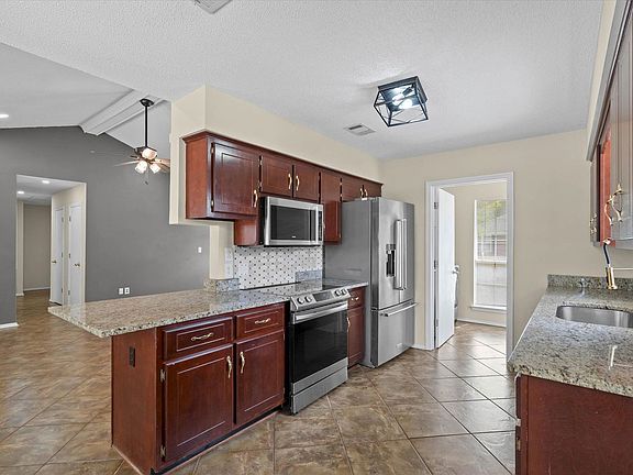 5th image of 1469 Homestead Dr
