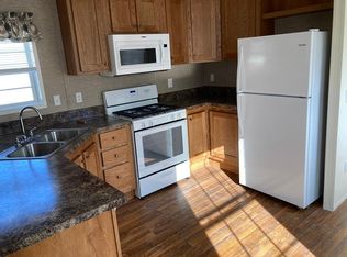 576 W Forest Grove Rd, Vineland, NJ 08360