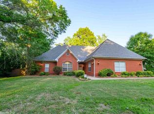 173 Castle Heights Dr, Cabot, AR 72023
