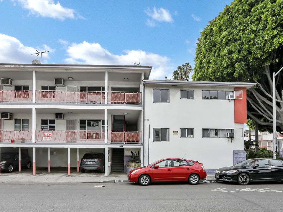 1st image of 7570 Romaine St #3