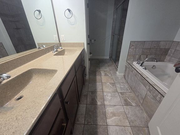 2nd image of 9932 123rd St