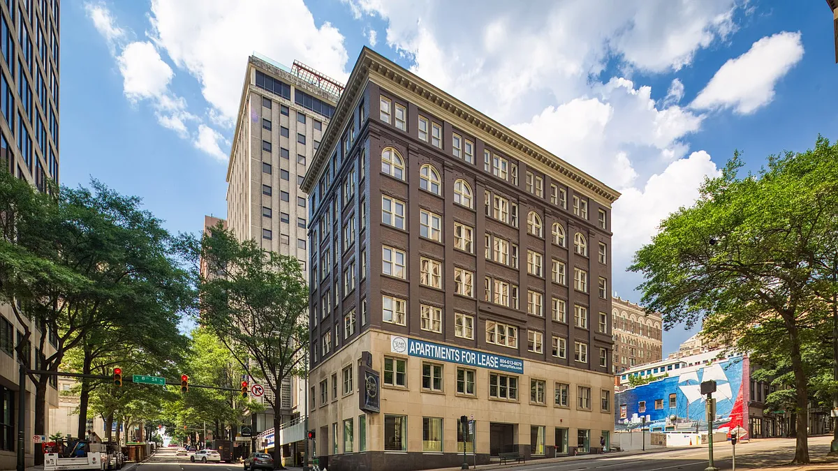 Building Photo - Stumpf Flats on Main