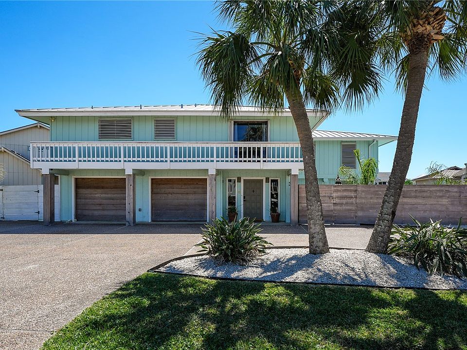 1st image of 30 Bahama Dr