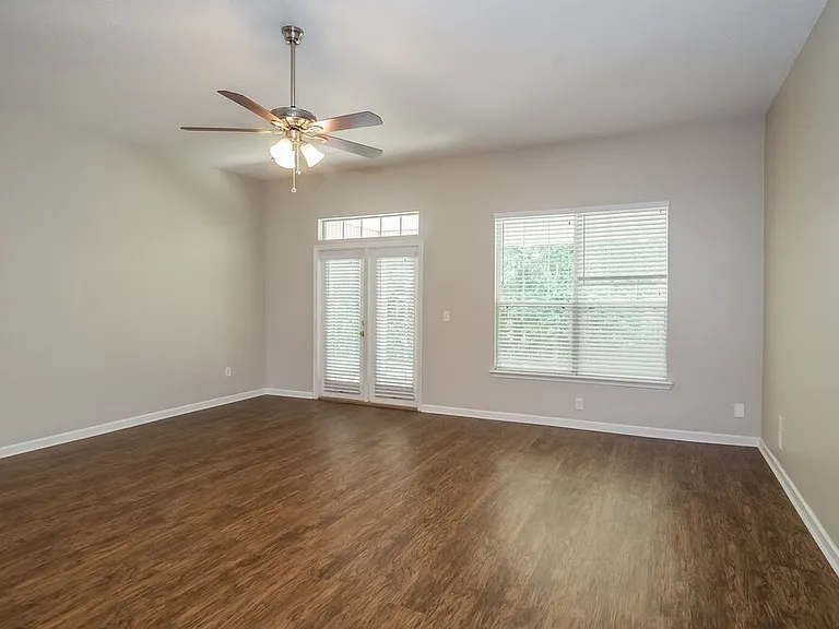 14081 Bradley Cove Rd — Photo 5