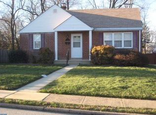 32 W Ann Rd, Broomall, PA 19008