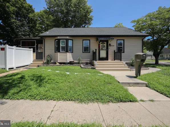 209 Main St, Mantua, NJ 08051