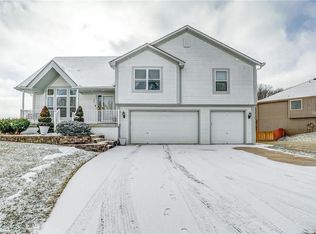 1801 NW 75th St, Kansas City, MO 64151
